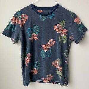 Men's Floral Cotton T-Shirt Size Medium